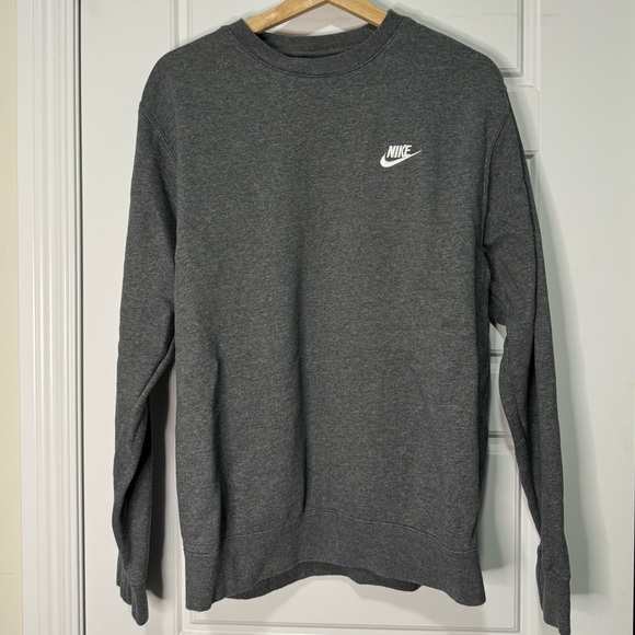 Nike Crew Neck - Picture 1 of 2